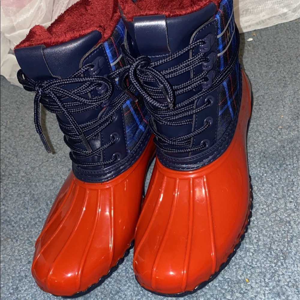 Tommy Hilfiger